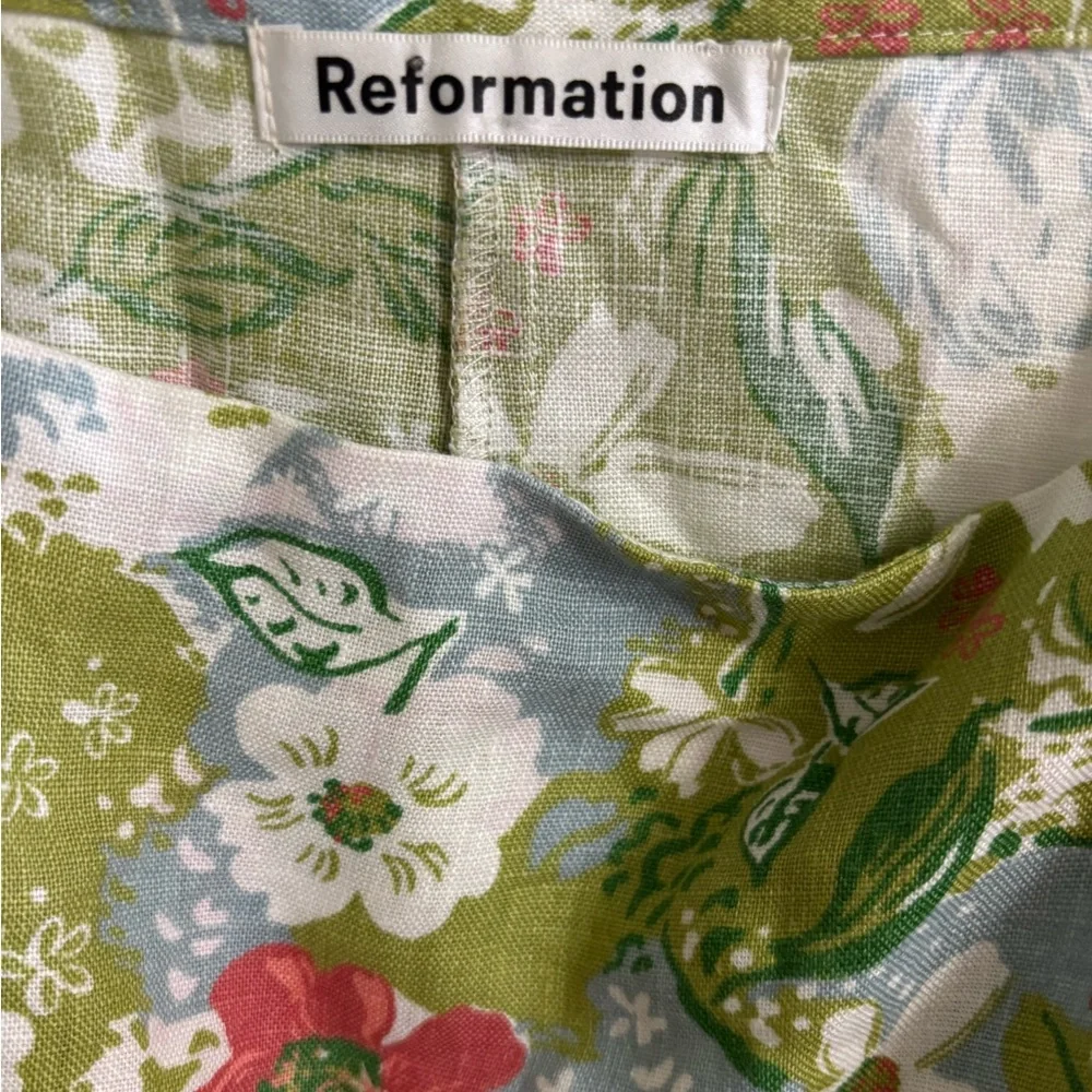 Reformation Full Linen Floral Square-Neck Mini Dress in Green, Pink and Blue - Picture 4 of 8